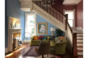 Image of Lovely Victorian near Bathhouse Row