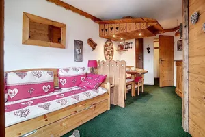 Image of 7th floor, balcony, tv, ski locker, 25m², Les Menuires