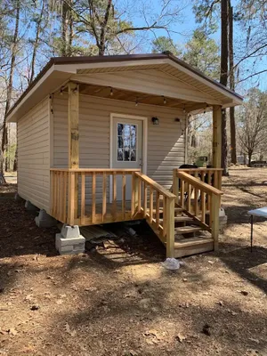 Image of Cozy Camping Cabin on Lake Marion near Congaree Nat Park