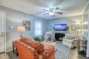 Image of Jacobs Comfort...close to all things OKC Metro