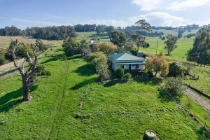 Image of Rose Cottage - a rural retreat on a mixed farm
