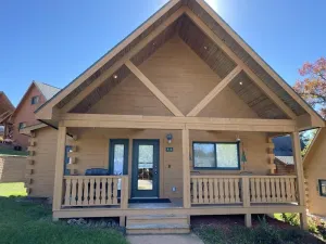 Image of Cozy 3 bedroom\/2 bath cabin near 3 Bears Resort and Jellystone Park-Warrens, WI