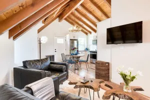 Image of Country Chic Apartment on 5 Acres