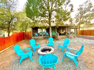 Image of Family and Dog friendly Cabin in Payson close to town, parks, hiking trails