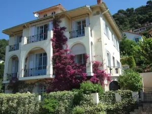 Image of Appartement lux 1 chambre, indépendant dans villa Art Deco, piscine, vue mer & Grasse