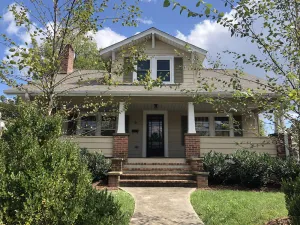 Image of Spacious W AVL Home best location