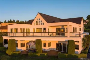 Image of Relaxing in an Entire 5,400sf Beach View Home With Indoor Heated Swimming Pool.