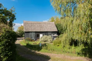Image of Deepwell Granary is a lovely thatched barn with attached meadow woodland