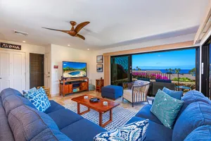 Image of Luxurious & Spacious Ground Floor Gem with Panoramic Oceanview - Wailea Elua 305