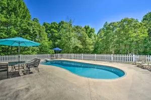 Image of Charming Ranch-Style Home Near Lake Lanier!