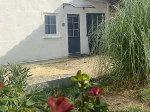 Image of Petite maison, quartier calme.