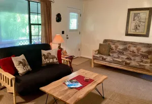 Image of Cozy Cottage near National Park w\/ Awesome Mountain Views! Extremely clean!