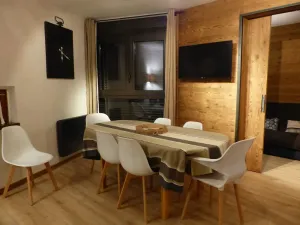 Image of Ideal location and capacity up to 16 guests for this accommodation