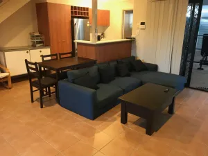 Image of Private Townhouse: Close to Parks,Shops,Transport