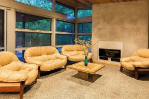 Image of Maybrook Minutes from Meelup Beaches and Dining