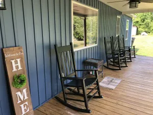 Image of Cheerful 4-Bedroom In Beautiful Dandridge