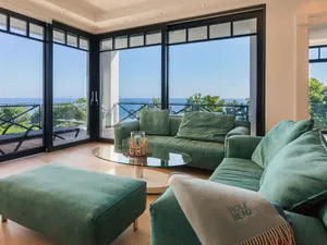 Image of Villa Claire - Villa Claire Ocean Blue