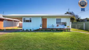 Image of Periwinkle I Pet Friendly I 2 Mins Walk to Beach