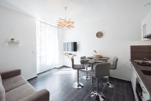Image of Le Hirvi - cocon zen et épuré à 10min Vieux Lyon