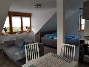 Image of Modern apartment with good transport links near the fair
