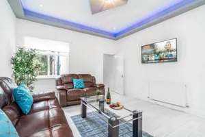 Image of Edgbaston Luxe Townhouse -  Parking - Terrace