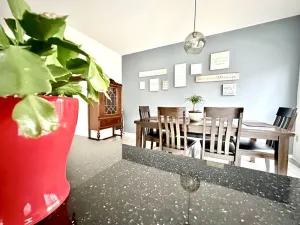 Image of Luxury Comfort Near Quantico, Winery and Downtown Fredericksburg