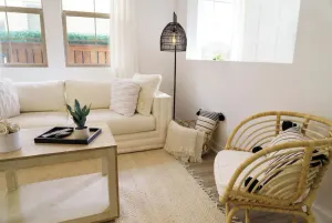 Image of Modern Designer Home w\/ King Bed - 30 minutes to all the theme parks!
