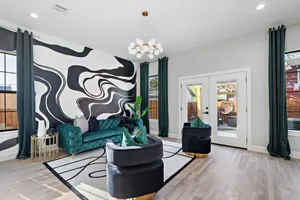 Image of THE MOSAIC - DOWNTOWN - SLEEPS 10 - OUTDOOR PATIO