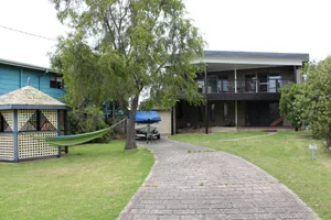 Image of Seahaven Escape - 100m beach