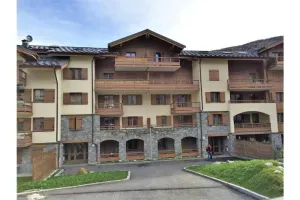 Image of Deluxe Ski and Summer Apartment, Parking and WiFi