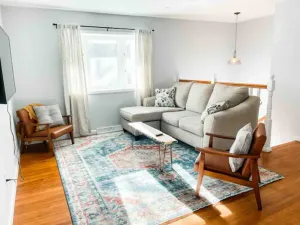 Image of Sparkling Clean Saratoga home near SPAC & Track Pets
