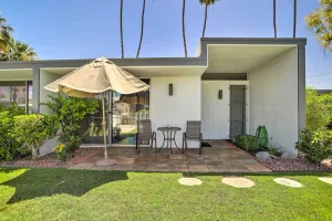 Image of Pool Access: Dog-Friendly Palm Desert Getaway!