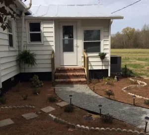 Image of THE HARDISON HOUSE  in Historical Edenton the \"South's Prettist Little Town\"