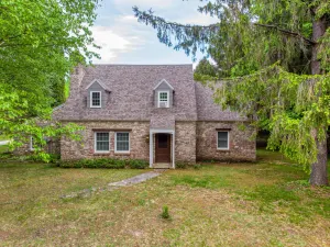 Image of Manistique Stone Cottage by Simple Life Rentals