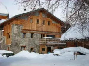Image of 300 sq.m chalet for 15 people, 5 bedrooms\/bathrooms, near La-Plagne Montalbert.