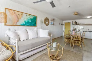 Image of Gorgeous Gordon Street Getaway