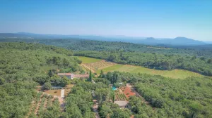 Image of Beautiful 100 m2 apartment in a 18th century Bastide on a vineyard Swimming pool