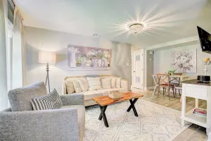 Image of Garden Cottage · Garden Cottage - Fire Pit and Grill near Beaches