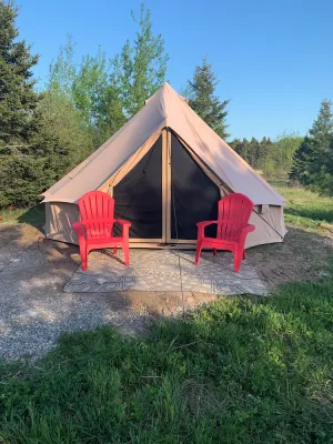 Image of Sunset Suites 906:  Cozy 200 square foot bell tent.  Pet friendly. Off the grid
