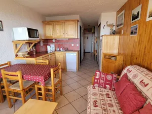 Image of Mountain Studio for 4 with Balcony in Saint-Michel-de-Chaillol
