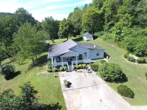 Image of Hillbilly haven Summa