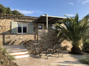 Image of \"Coté Terrasse\" house in the Gulf of Saint Tropez