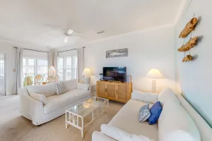 Image of FKA Kimogener Point - ocean views, WiFi, W\/D, balcony, pool & beach access