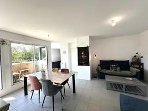 Image of Élégant appartement à Fouras: proche centre-ville et plage avec terrasse et balcon - FR-1-709-73