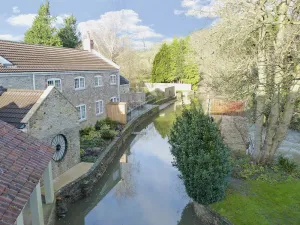 Image of 3 bedroom accommodation in Spring Gardens, Frome