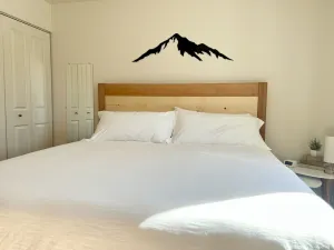 Image of Cozy & Clean 1 Bedroom Apartment - Free Parking