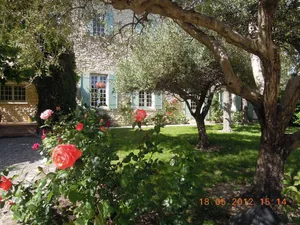 Image of DUPLEX STUDIO IN TAVEL 'Entre Pierre et Vigne'