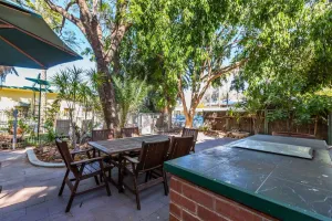 Image of Elkira Court Motel