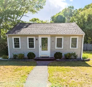 Image of Recently updated cottage walk to activities and 1 mile to beach!