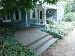 Image of Closest home to Mammoth Cave Nat’l Park.  Pet friendly.